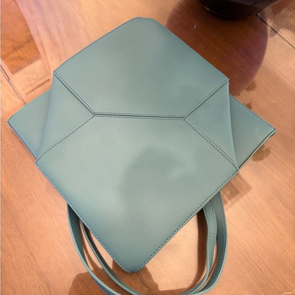 Loewe Water (color) Leather Medium Puzzle Tote - Picture 9 of 16